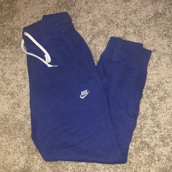 nike capri sweatpants